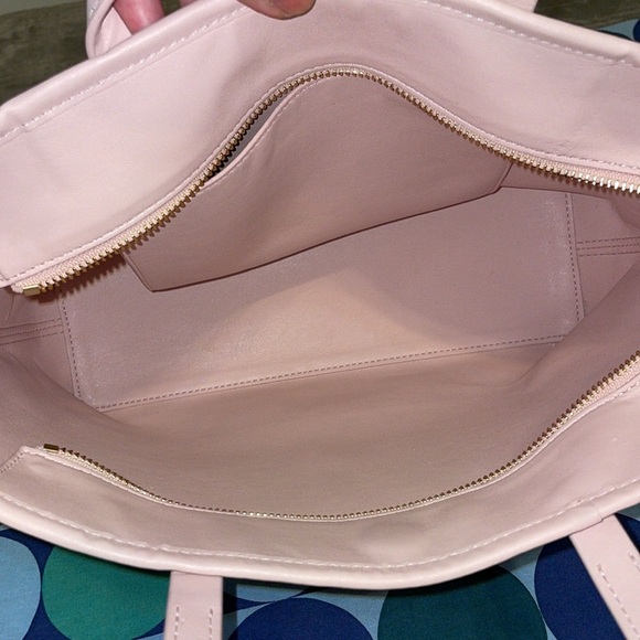 Tory Burch Pink and Navy Chain Print Tote - Picture 13 of 15